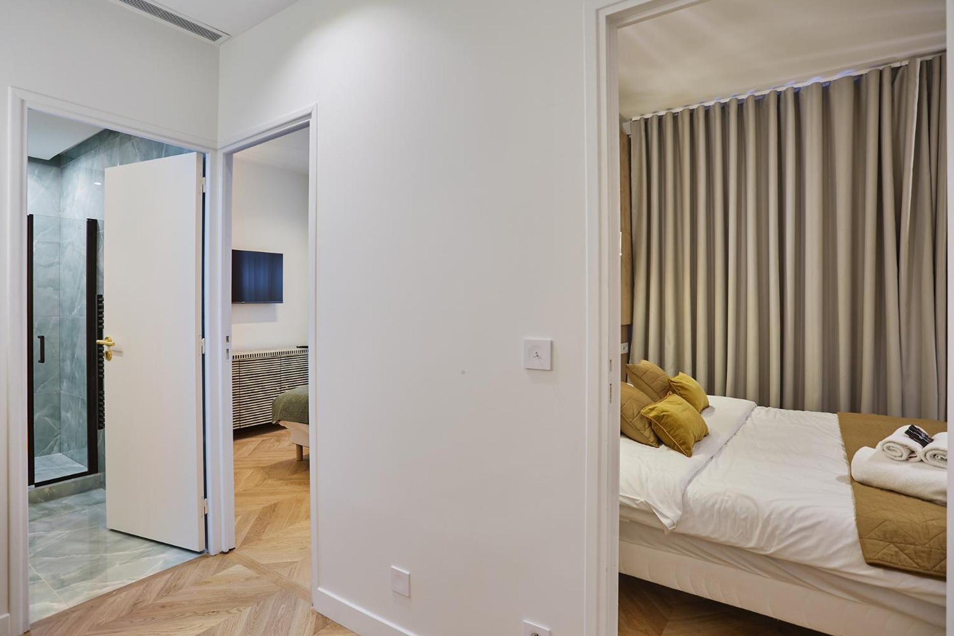 Sublime Air-conditioned Center Of Appartement